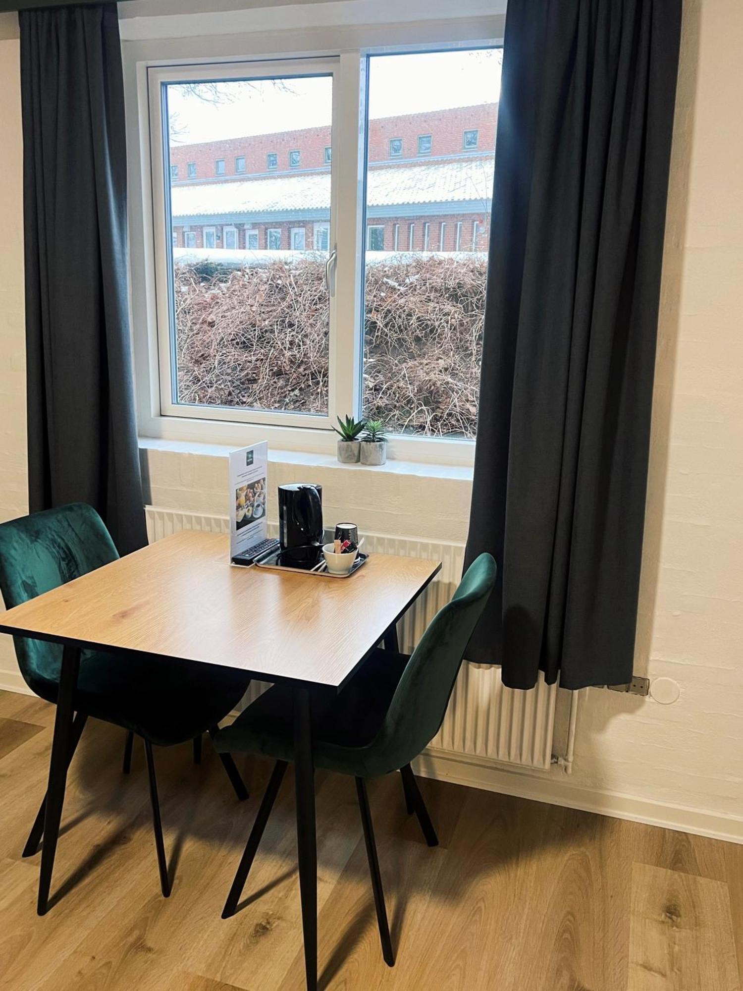 Koncepthotel Oksbøl Exteriör bild
